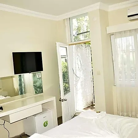 Hotel Park *